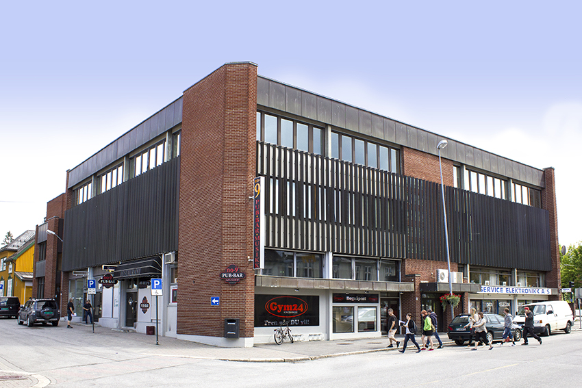 Brugata 4, 2212 Kongsvinger. Administrasjon, laboratorier og produksjon